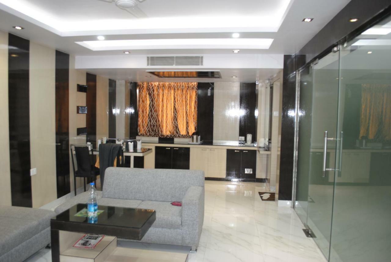 Hotel Saraswati Inn Aurangabad  Eksteriør bilde